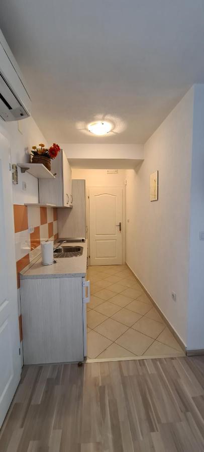 Apartments Antonia Hvar Town Exterior photo